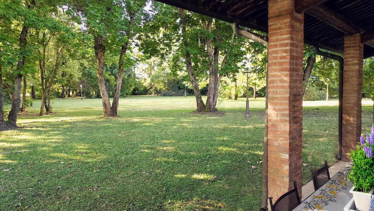 La Casetta Nel Bosco 曼托瓦 外观 照片