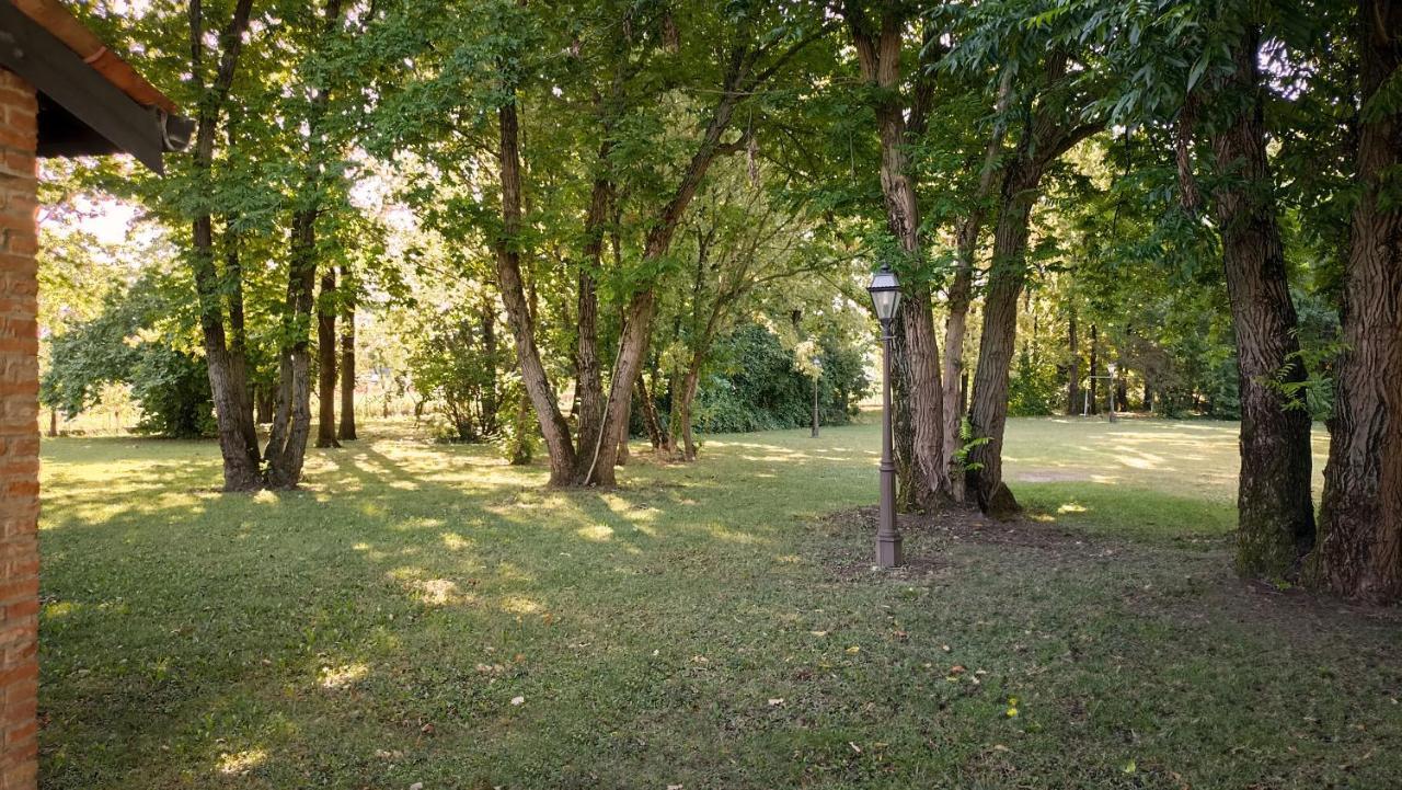 La Casetta Nel Bosco 曼托瓦 外观 照片